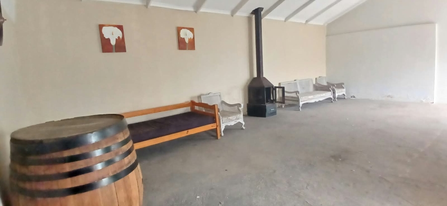 5 Bedroom Property for Sale in Paul Roux Free State